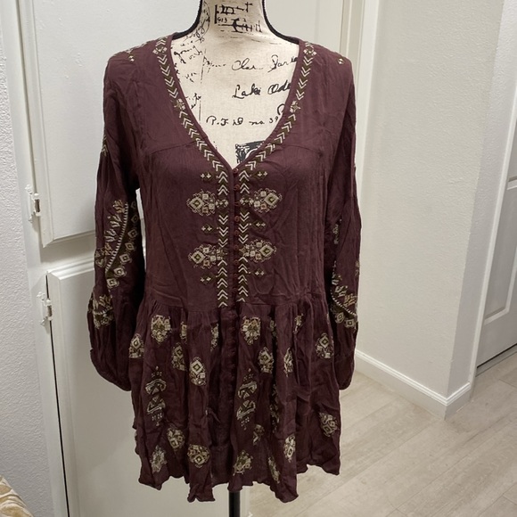 🆕 FREE PEOPLE Arianna Embroidered Tunic Deep V-Neck Long Sleeves - Picture 4 of 11